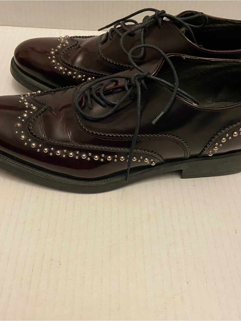 Boemos Woman’s Brown/Berry Embellishment WingTip Lace Up Italian Oxford Shoes. - Picture 5 of 8